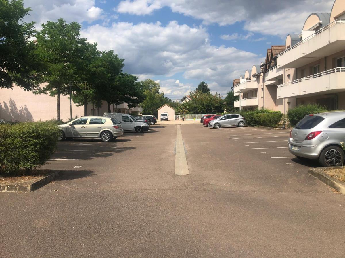 App Calme, Securisee, 5Min Du Centre Apartment Beaune  Bagian luar foto